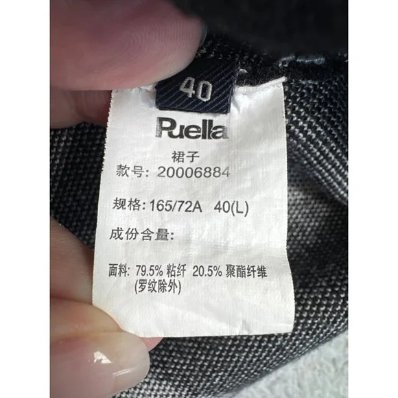 Puella Knit Soft Skirt Womens Black & White W/Character Hand Gesture Print - Picture 3 of 7